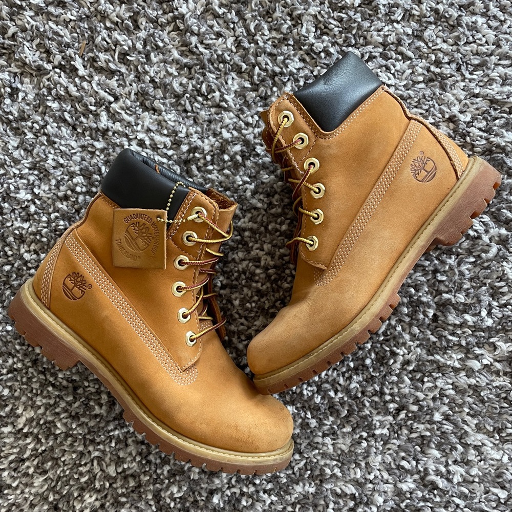 Youth Timberland 6 inch Wheat Nubuck Boot 6M